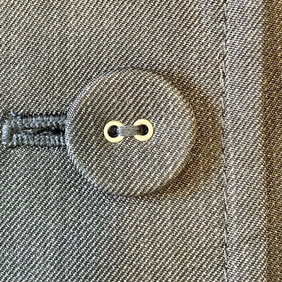 Nine & Co. Blazer, Charcoal Grey, Size 10. EUC - Picture 7 of 13